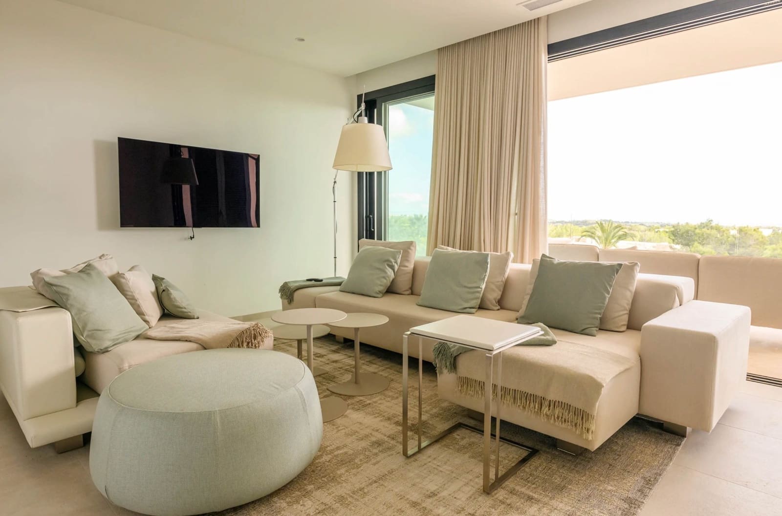 Apartamento de 3 habitaciones en Las Colinas Golf en venta con piscina - 645.000 € (Ref: 9450666)