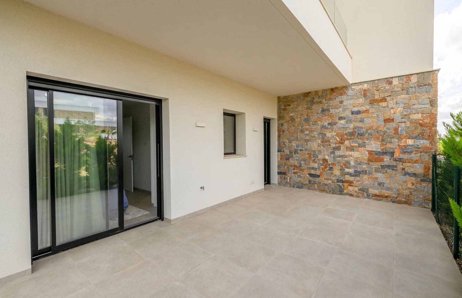 Apartamento de 3 habitaciones en Las Colinas Golf en venta con piscina - 645.000 € (Ref: 9450666)