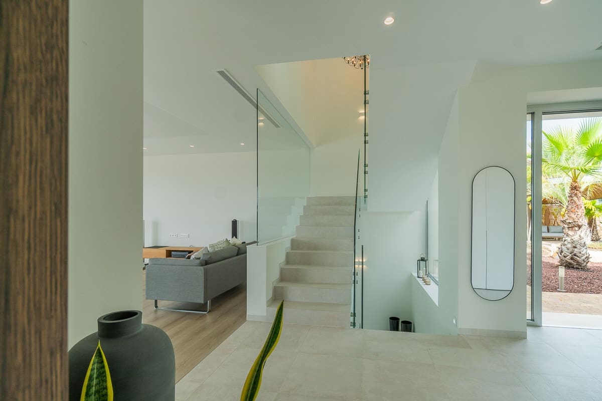 5 slaapkamer Villa te koop in Las Colinas Golf met zwembad - € 2.700.000 (Ref: 9450667)