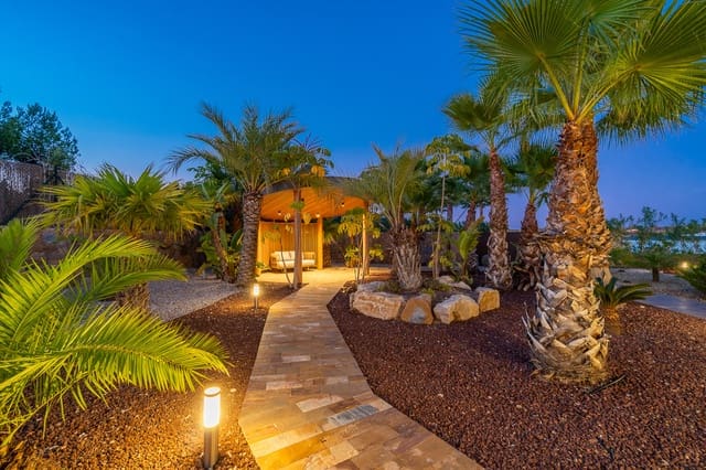 5 slaapkamer Villa te koop in Las Colinas Golf, Orihuela met zwembad - € 2.700.000 (Ref: 9450667)