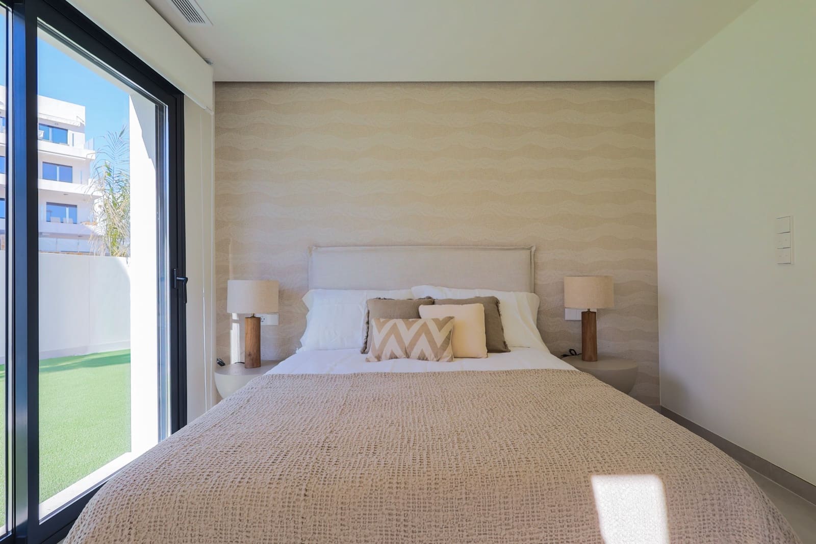 3 soveværelse Villa til salg i Campoamor med swimmingpool - € 590.000 (Ref: 9493932)