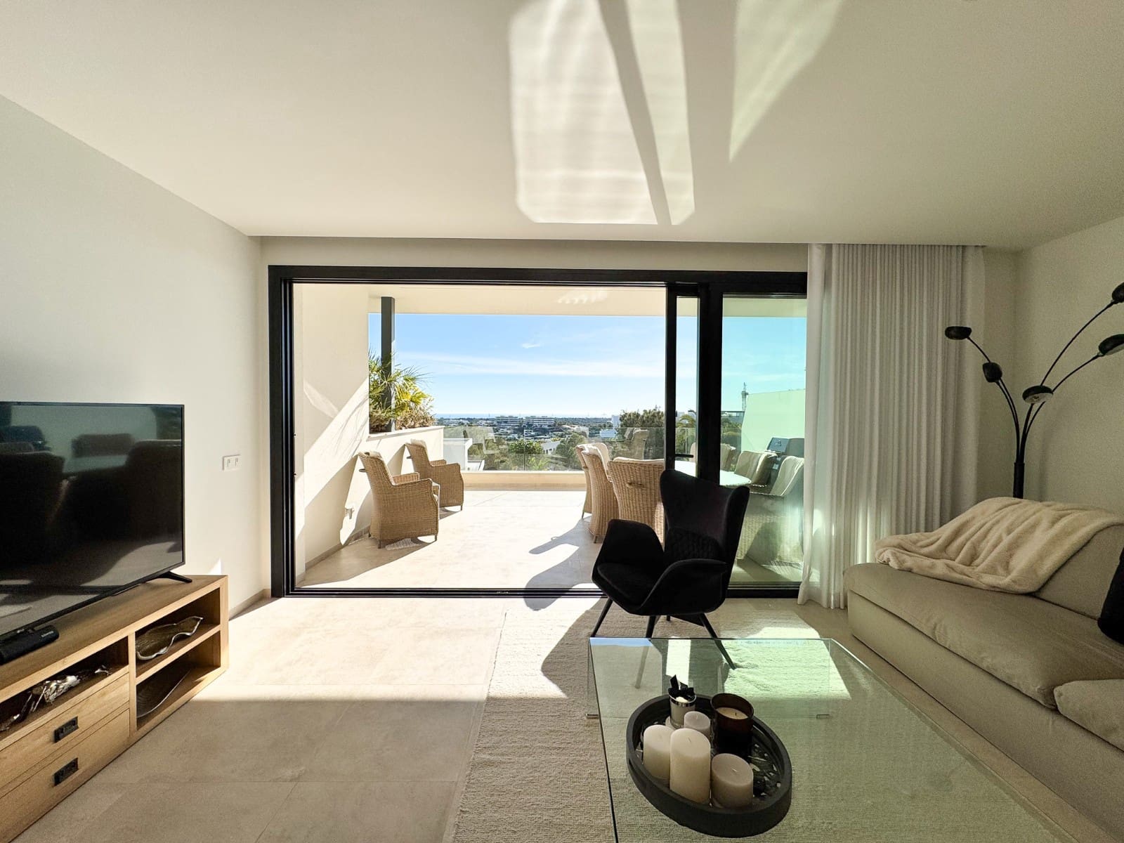 3 bedroom Apartment for sale in Las Colinas Golf with pool - € 585,000 (Ref: 9512027)