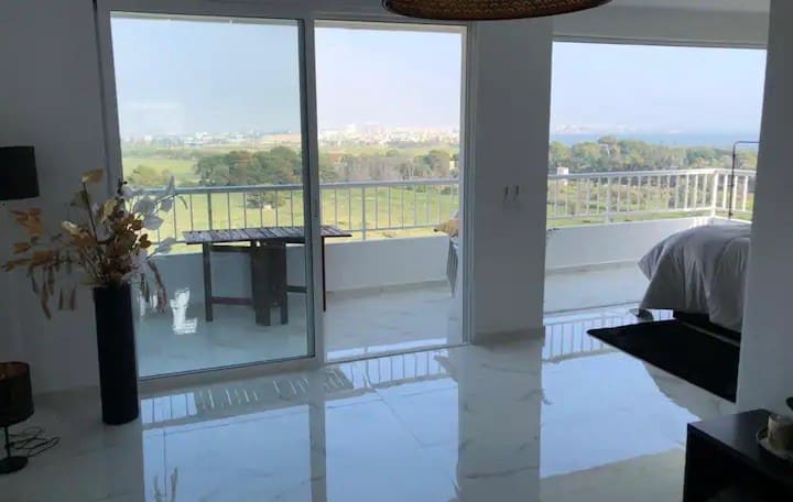 2 Zimmer Penthouse zu verkaufen in Orihuela Costa mit Pool - 215.000 € (Ref: 9516507)