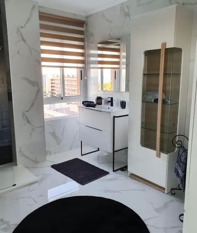 Ático de 2 habitaciones en Punta Prima, Orihuela en venta con piscina - 215.000 € (Ref: 9516507)