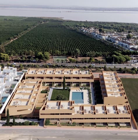 3 makuuhuone Huoneisto myytävänä paikassa Los Balcones mukana uima-altaan 
autotalli - 340 000 € (Ref: 9525594)