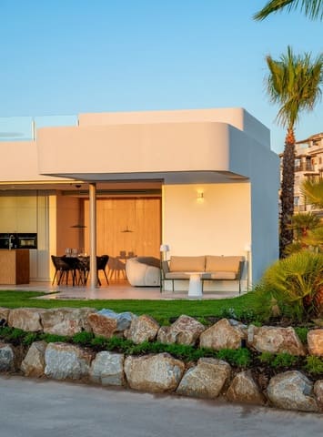 3 Zimmer Villa zu verkaufen in El Valle Golf Resort, Murcia Stadt mit Pool Garage - 640.000 € (Ref: 9534946)