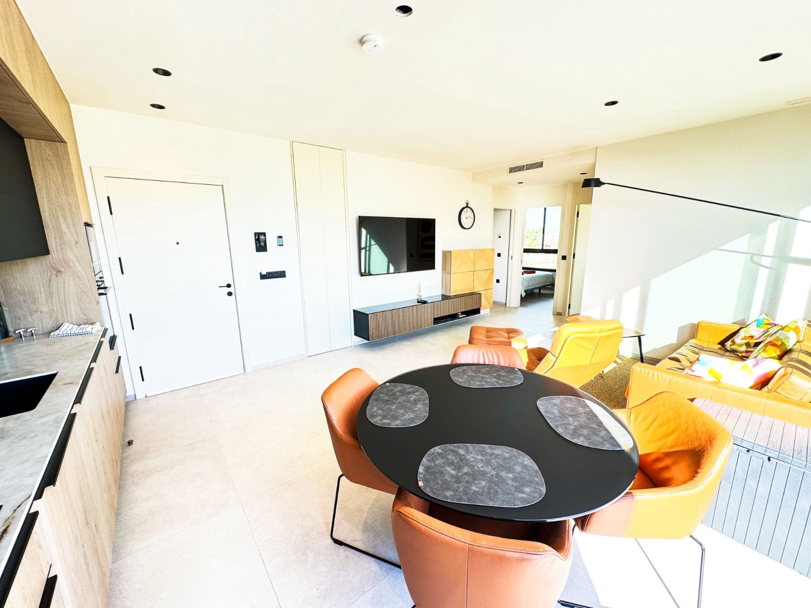 2 soverom Leilighet til salgs i Las Colinas Golf med svømmebasseng - € 459 000 (Ref: 9535615)