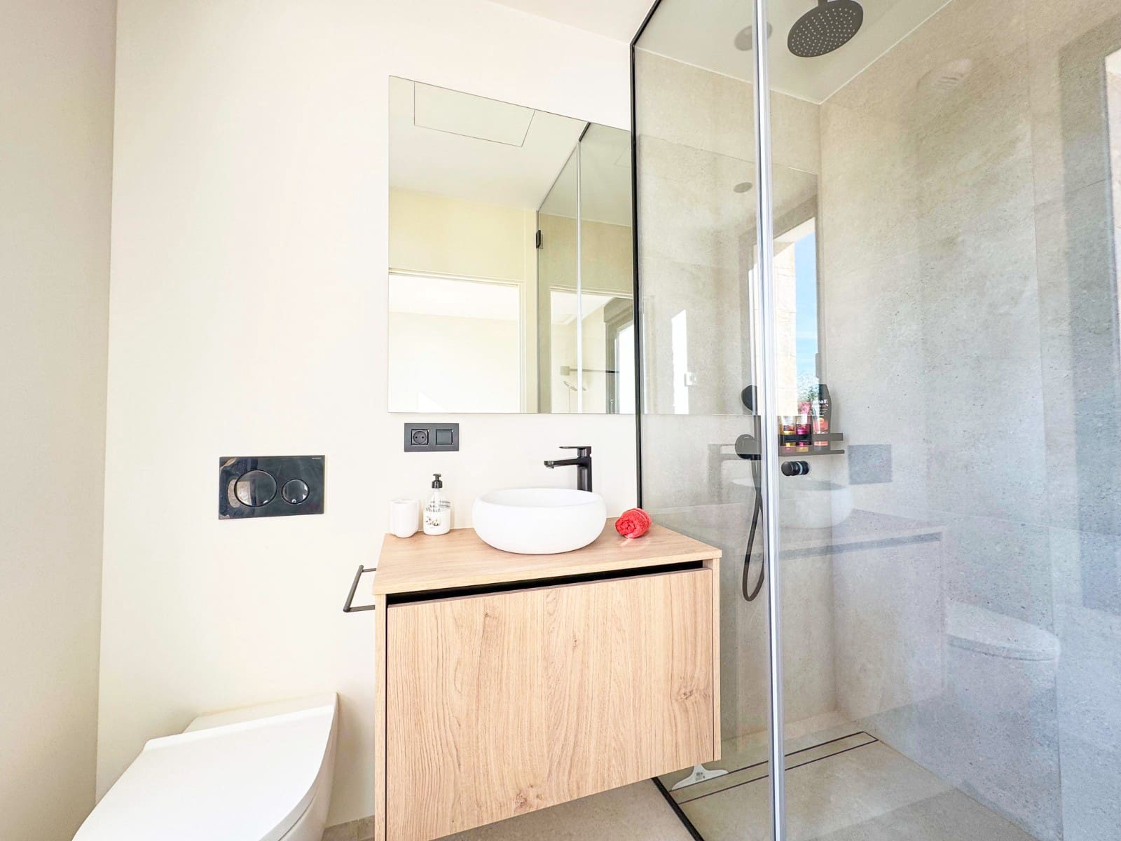 2 soverom Leilighet til salgs i Las Colinas Golf med svømmebasseng - € 459 000 (Ref: 9535615)