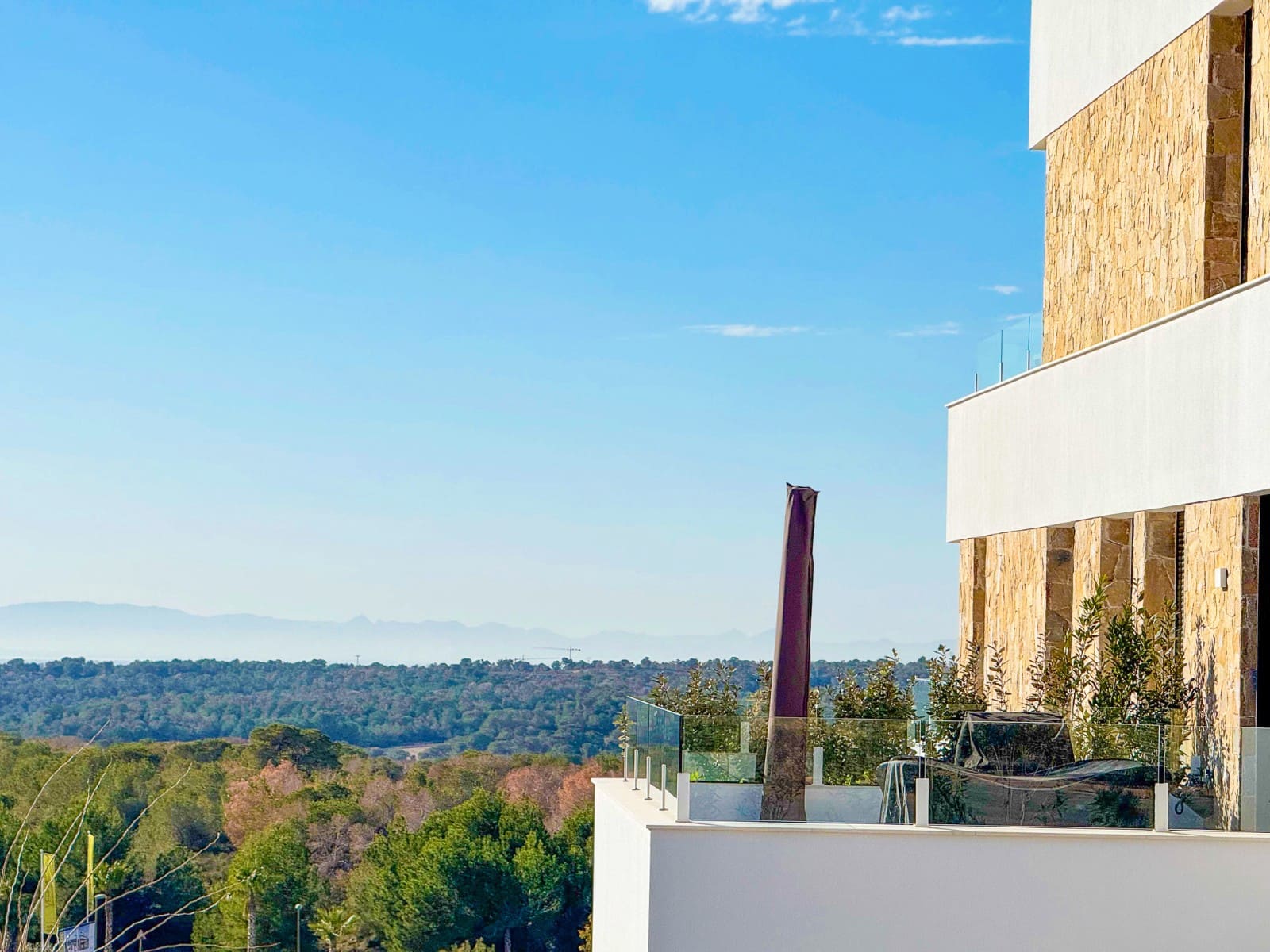 2 soverom Leilighet til salgs i Las Colinas Golf med svømmebasseng - € 459 000 (Ref: 9535615)