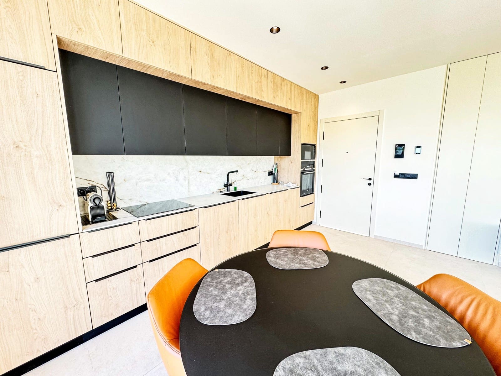 2 soverom Leilighet til salgs i Las Colinas Golf med svømmebasseng - € 459 000 (Ref: 9535615)