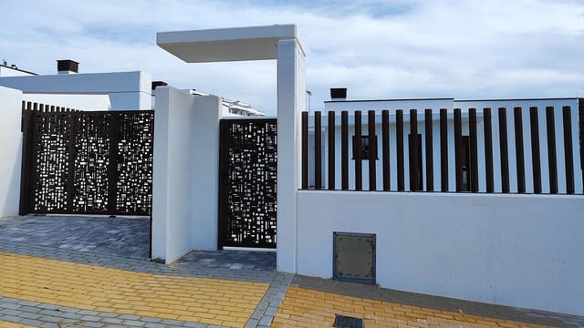 3 sovrum Villa till salu i Finestrat med pool - 650 000 € (Ref: 9566574)