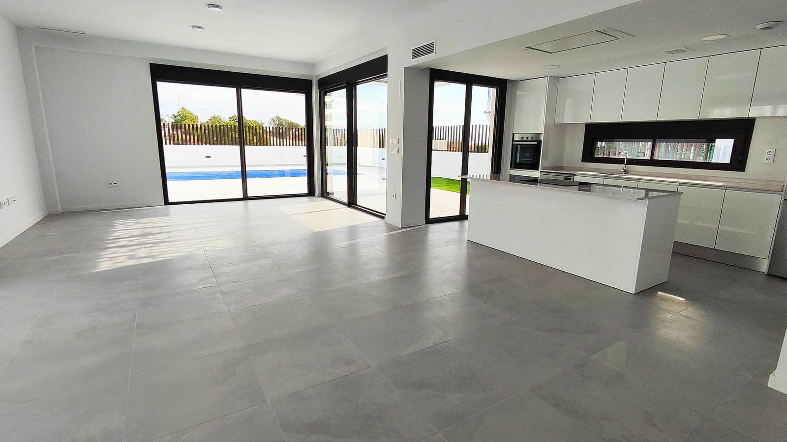 3 sovrum Villa till salu i Finestrat med pool - 650 000 € (Ref: 9566574)