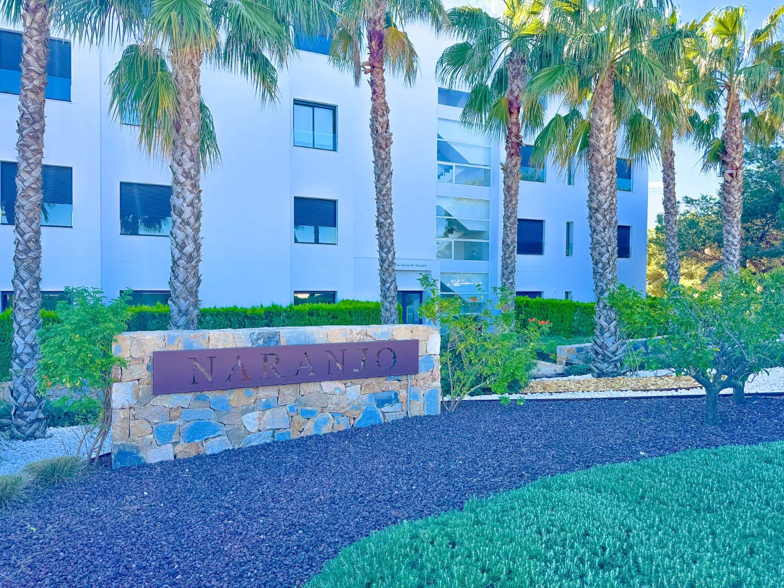 2 sovrum Lägenhet till salu i Las Colinas Golf med pool - 415 000 € (Ref: 9627330)