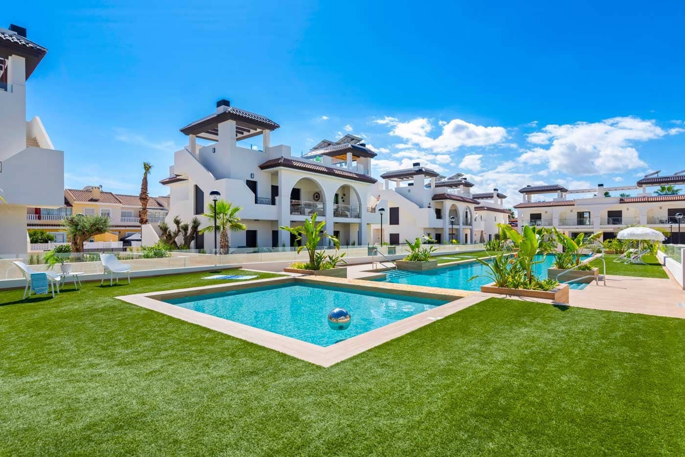 2 Zimmer Apartment zu verkaufen in Ciudad Quesada mit Pool - 313.000 € (Ref: 9643327)