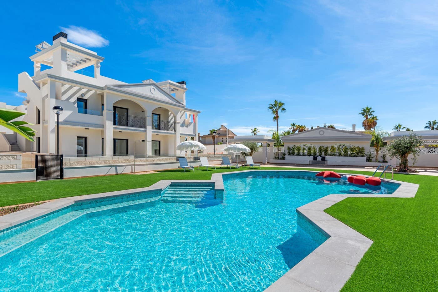 3 soveværelse Lejlighed til salg i Ciudad Quesada med swimmingpool - € 380.540 (Ref: 9656966)