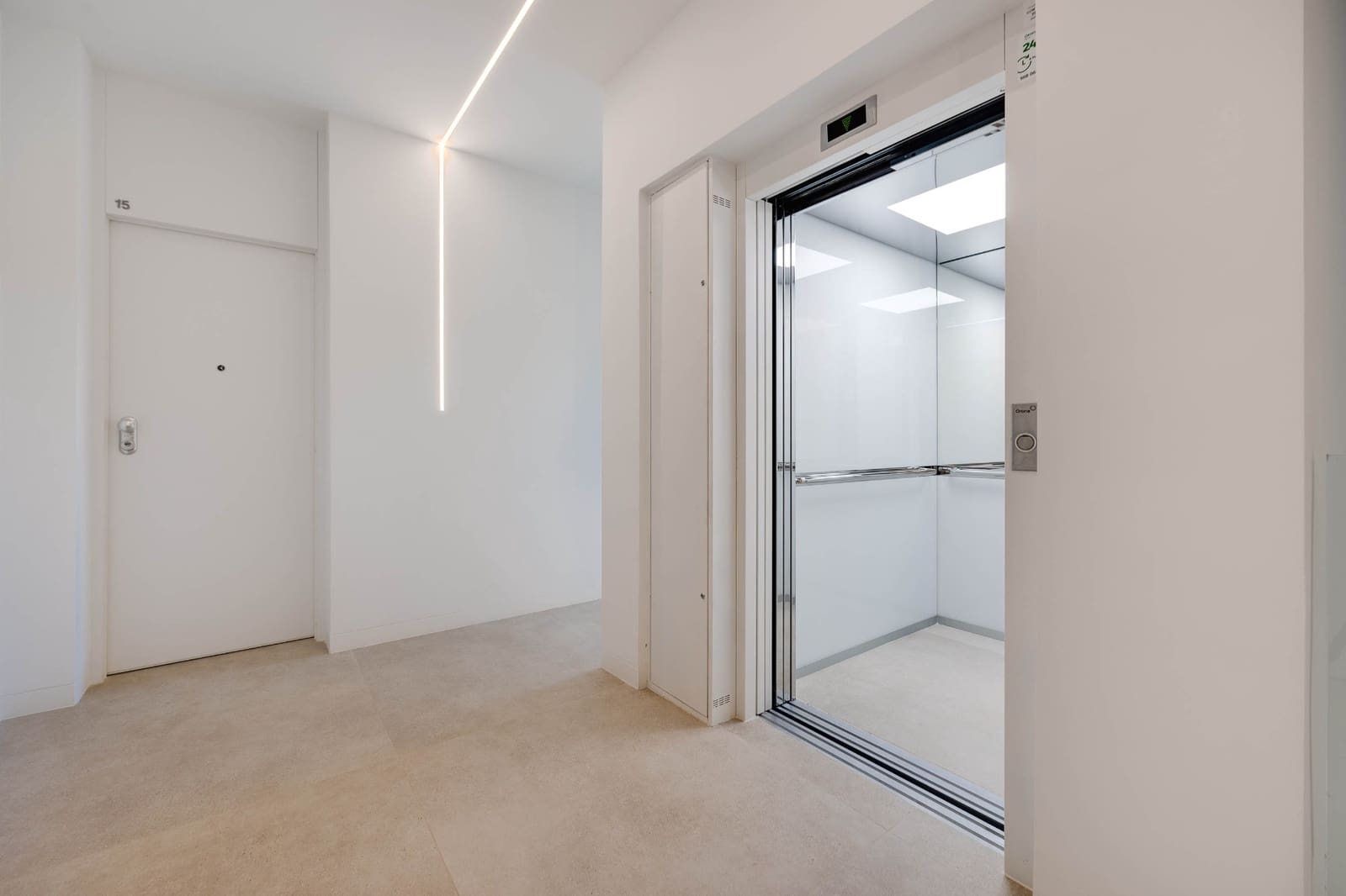 3 soveværelse Lejlighed til salg i Las Colinas Golf med swimmingpool - € 1.130.000 (Ref: 9701401)