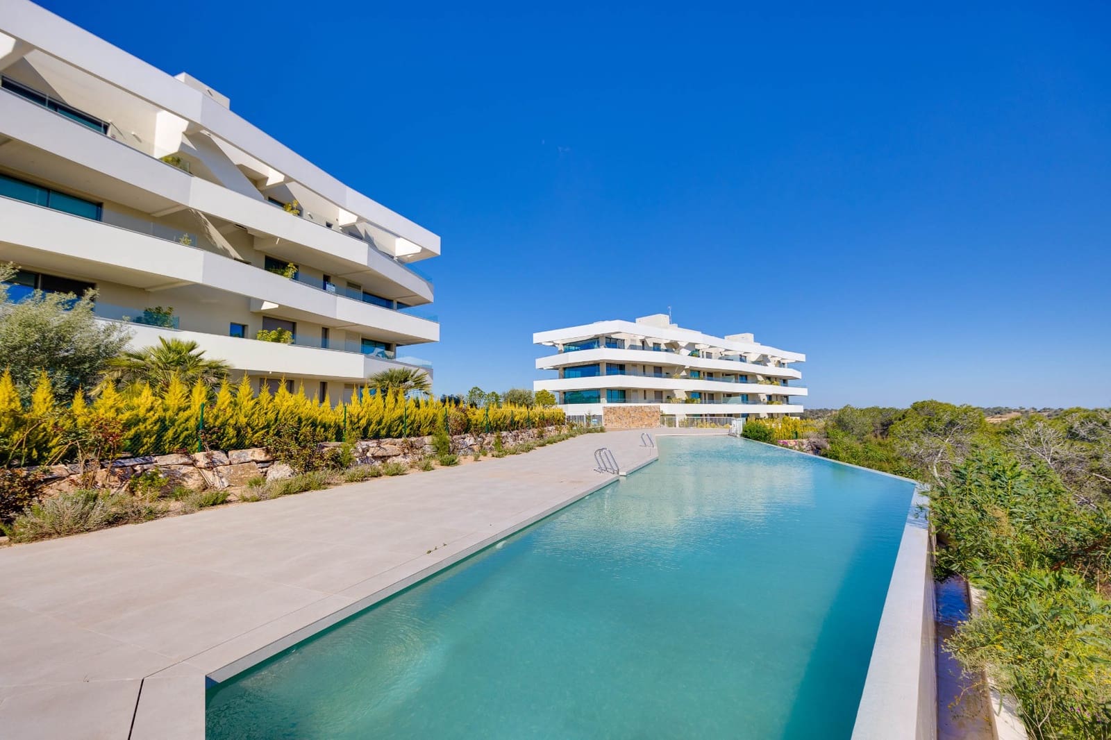 3 soveværelse Lejlighed til salg i Las Colinas Golf med swimmingpool - € 1.130.000 (Ref: 9701401)