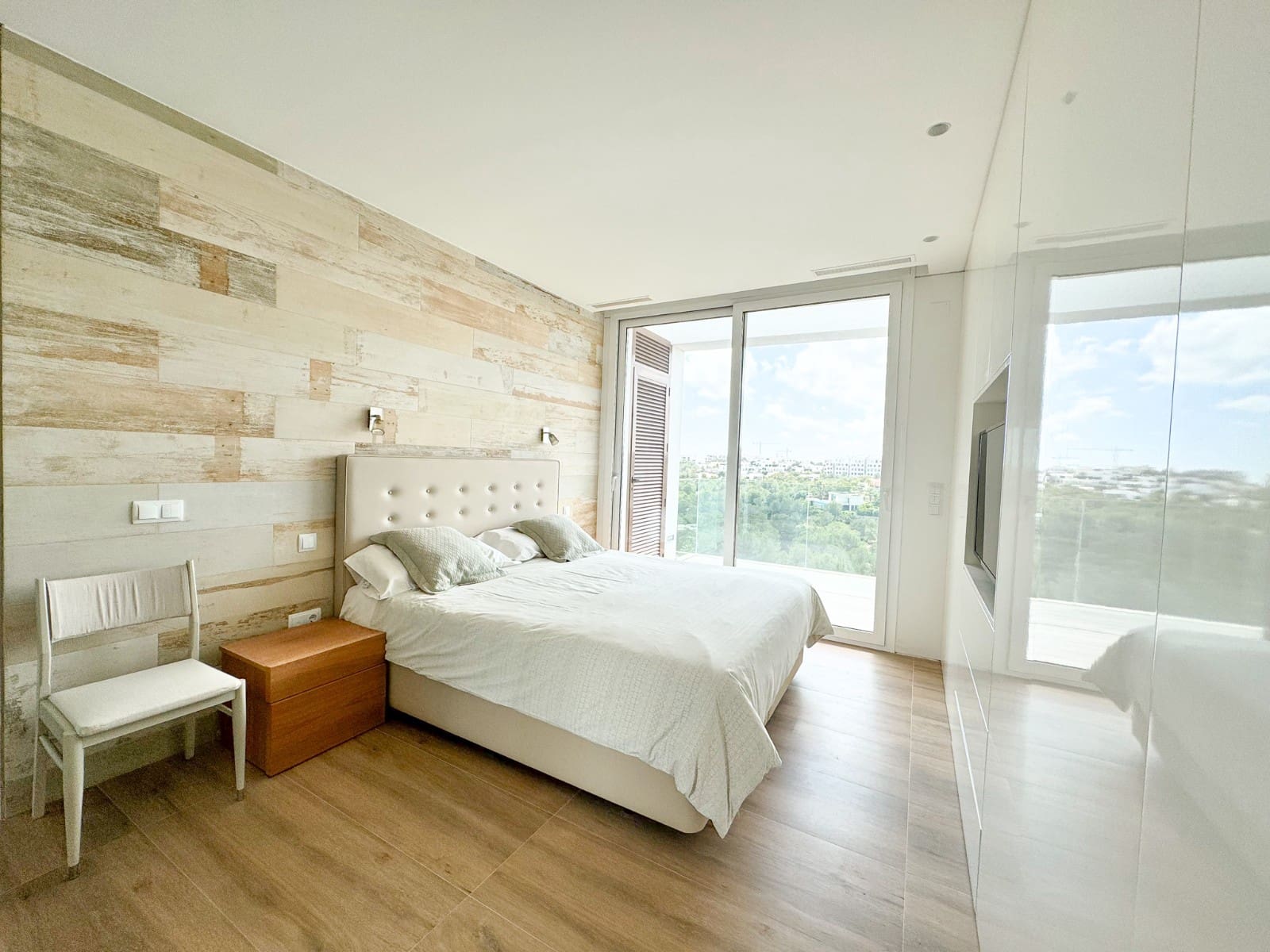 3 quarto Apartamento para venda em Las Colinas Golf com piscina - 590 000 € (Ref: 9714623)