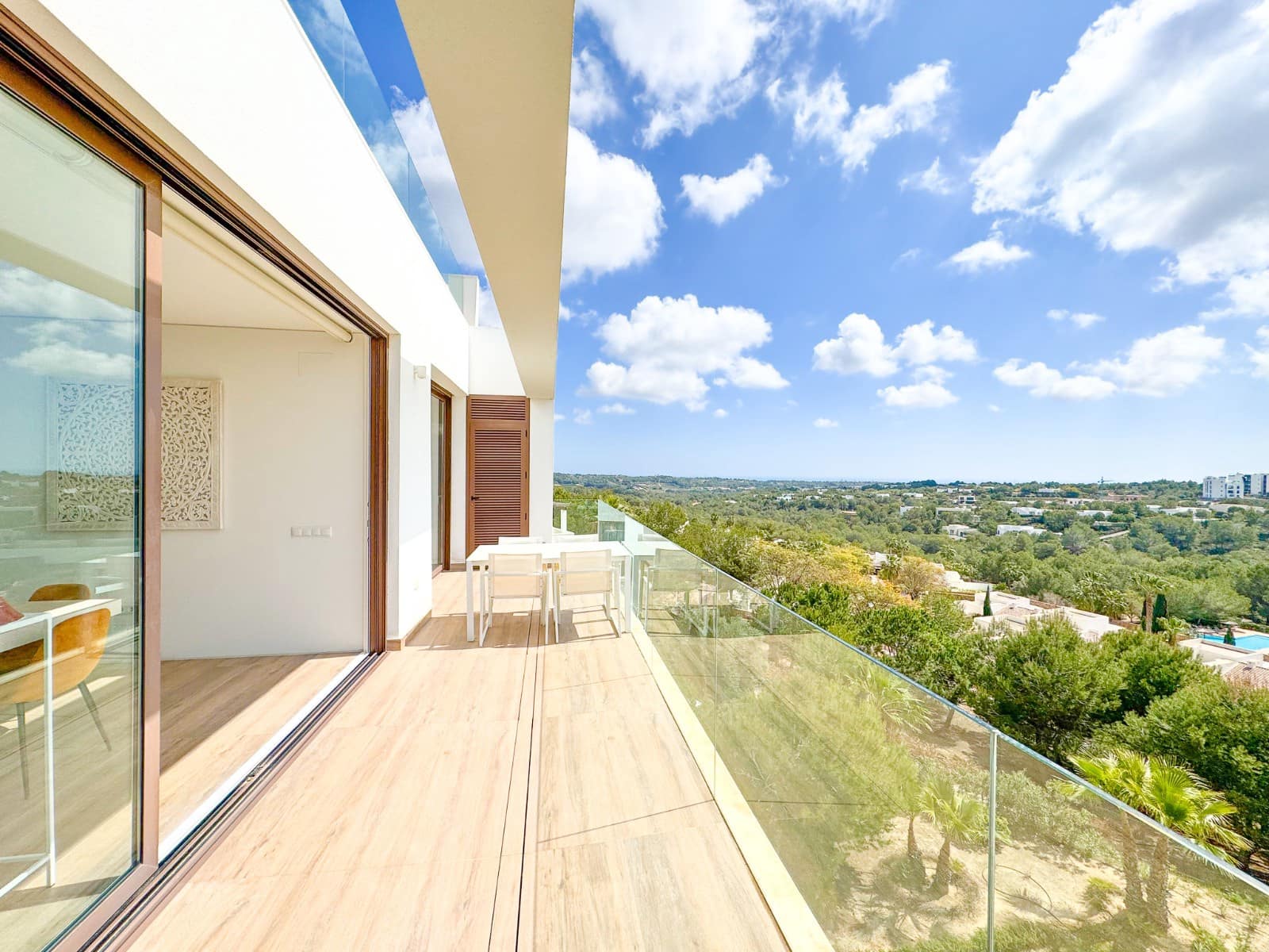 3 quarto Apartamento para venda em Las Colinas Golf com piscina - 590 000 € (Ref: 9714623)