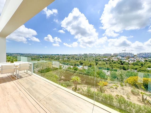 3 bedroom Apartment for sale in Las Colinas Golf, Orihuela with pool - € 590,000 (Ref: 9714623)