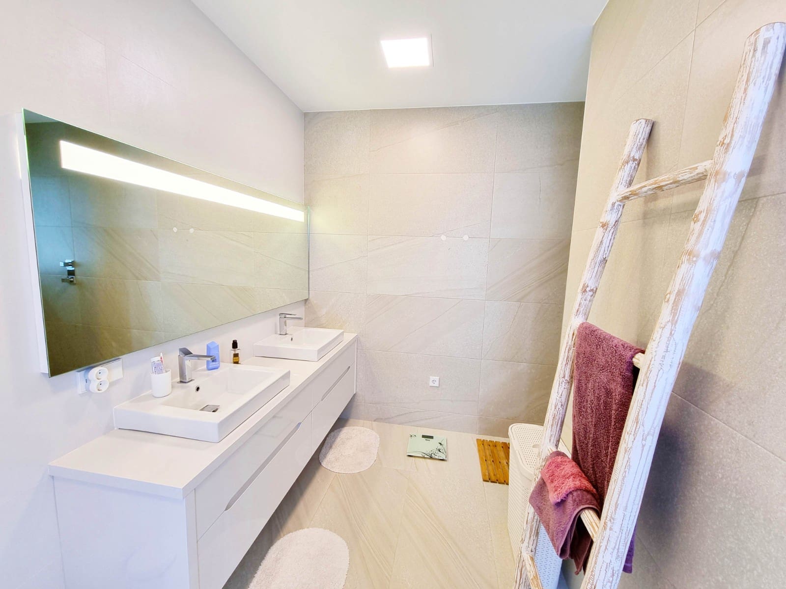 3 soveværelse Villa til salg i Las Colinas Golf med swimmingpool - € 1.390.000 (Ref: 9784110)