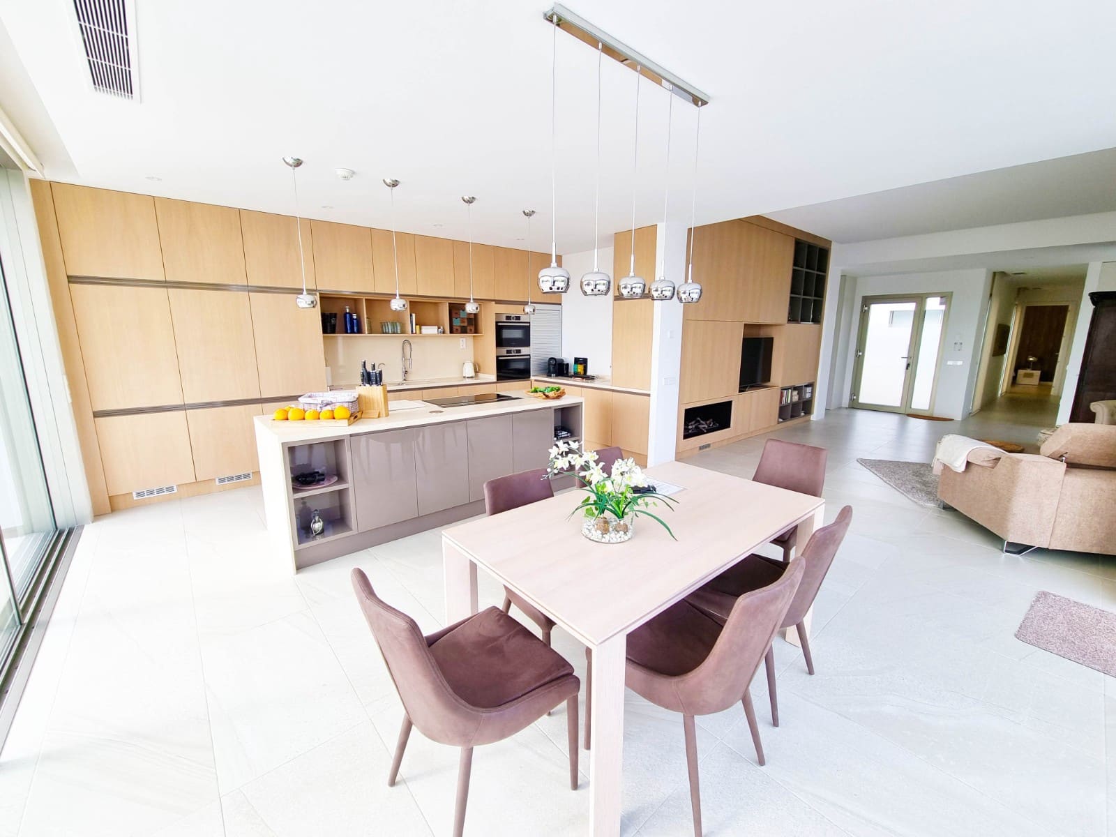 3 soveværelse Villa til salg i Las Colinas Golf med swimmingpool - € 1.390.000 (Ref: 9784110)