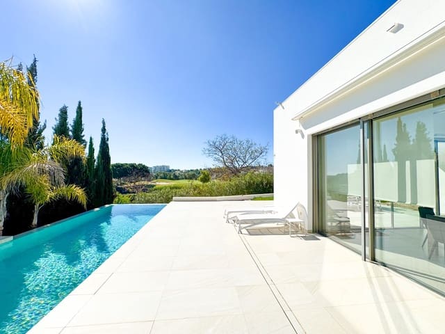 3 soveværelse Villa til salg i Las Colinas Golf, Orihuela med swimmingpool - € 1.390.000 (Ref: 9784110)