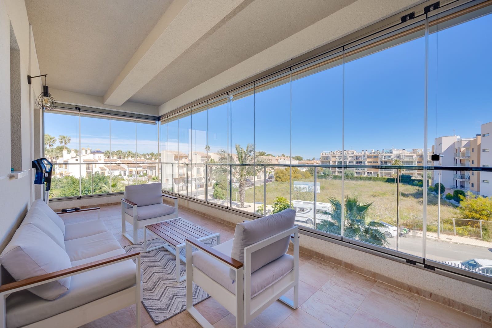 3 soverom Leilighet til salgs i Los Dolses med svømmebasseng garasje - € 299 000 (Ref: 9802951)