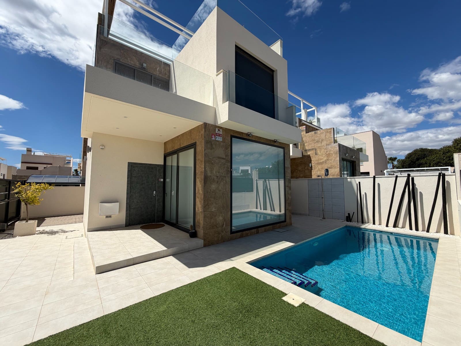 3 chambre Villa/Maison à vendre à Ciudad Quesada avec piscine - 399 900 € (Ref: 9802952)