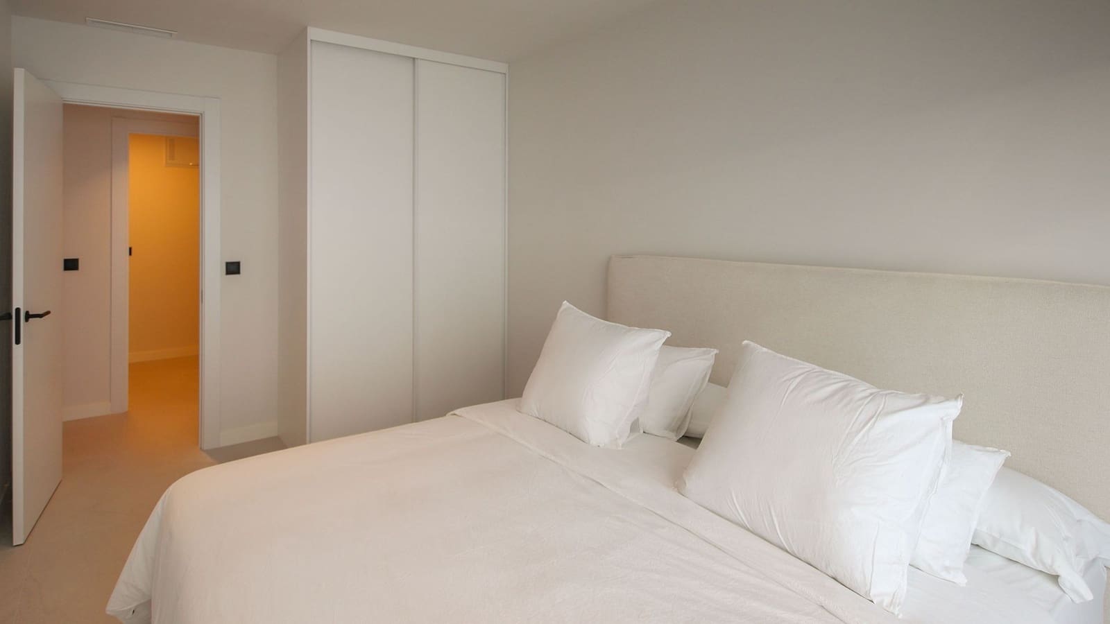 Chalet de 4 habitaciones en Ciudad Quesada en venta con piscina garaje - 798.750 € (Ref: 9821585)