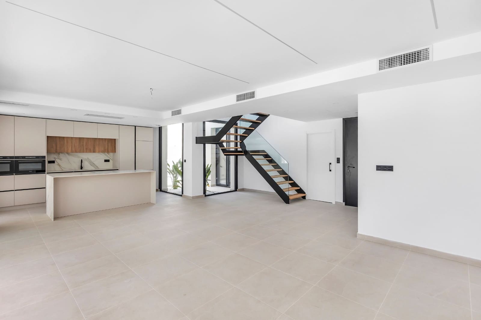 4 chambre Villa/Maison à vendre à Los Balcones avec piscine garage - 850 000 € (Ref: 9921478)