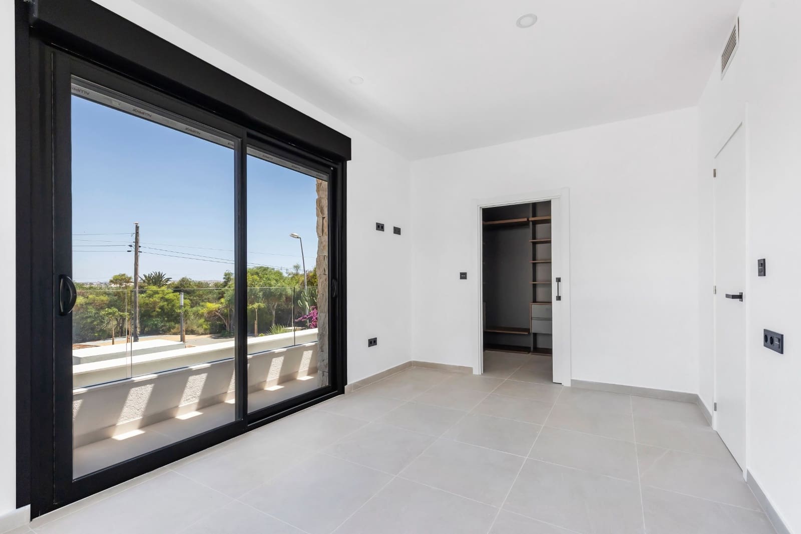 4 chambre Villa/Maison à vendre à Los Balcones avec piscine garage - 850 000 € (Ref: 9921478)