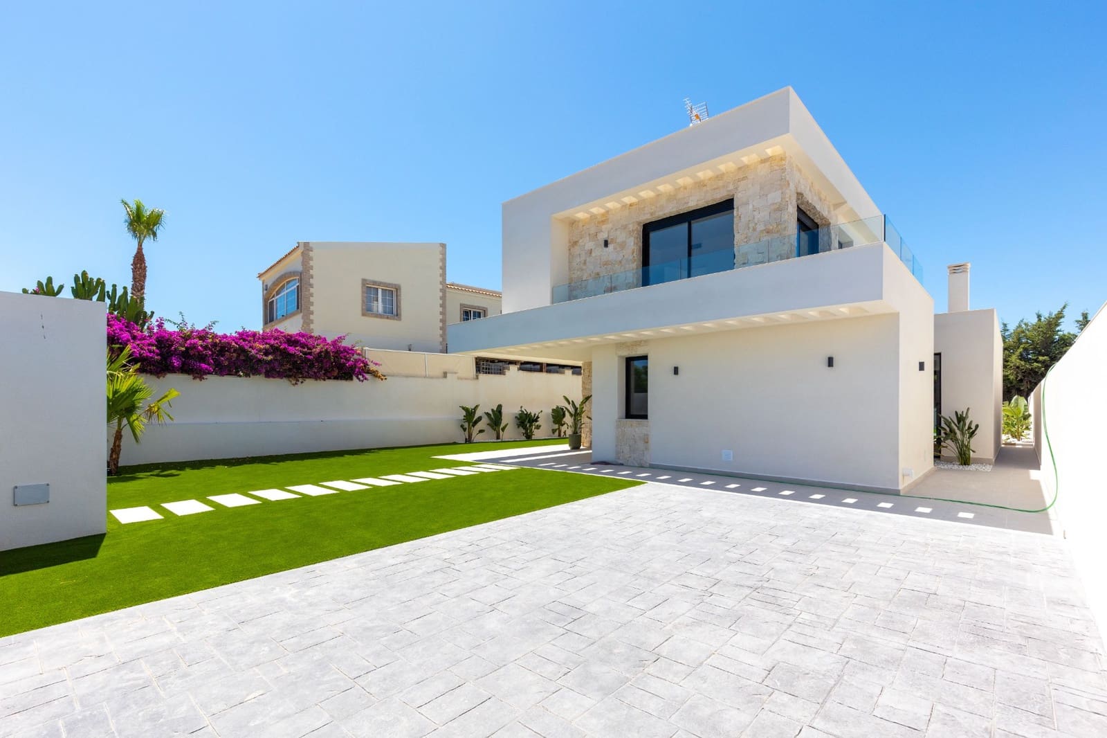 4 chambre Villa/Maison à vendre à Los Balcones avec piscine garage - 850 000 € (Ref: 9921478)