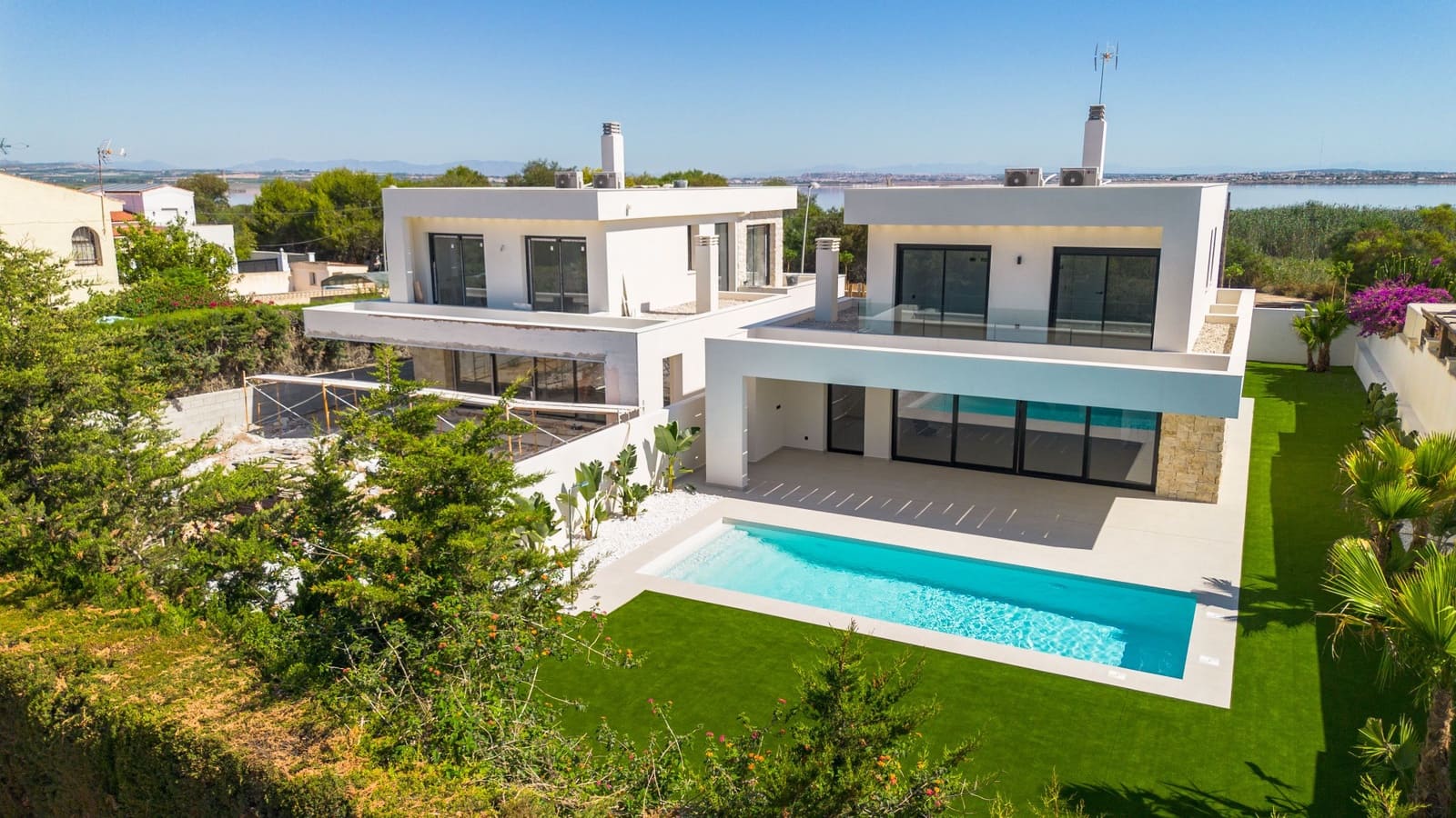 4 chambre Villa/Maison à vendre à Los Balcones avec piscine garage - 850 000 € (Ref: 9921478)