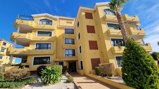 2 makuuhuone Kattohuoneisto myytävänä paikassa Campoamor, Orihuela mukana uima-altaan 
autotalli - 395 000 € (Ref: 9936846)
