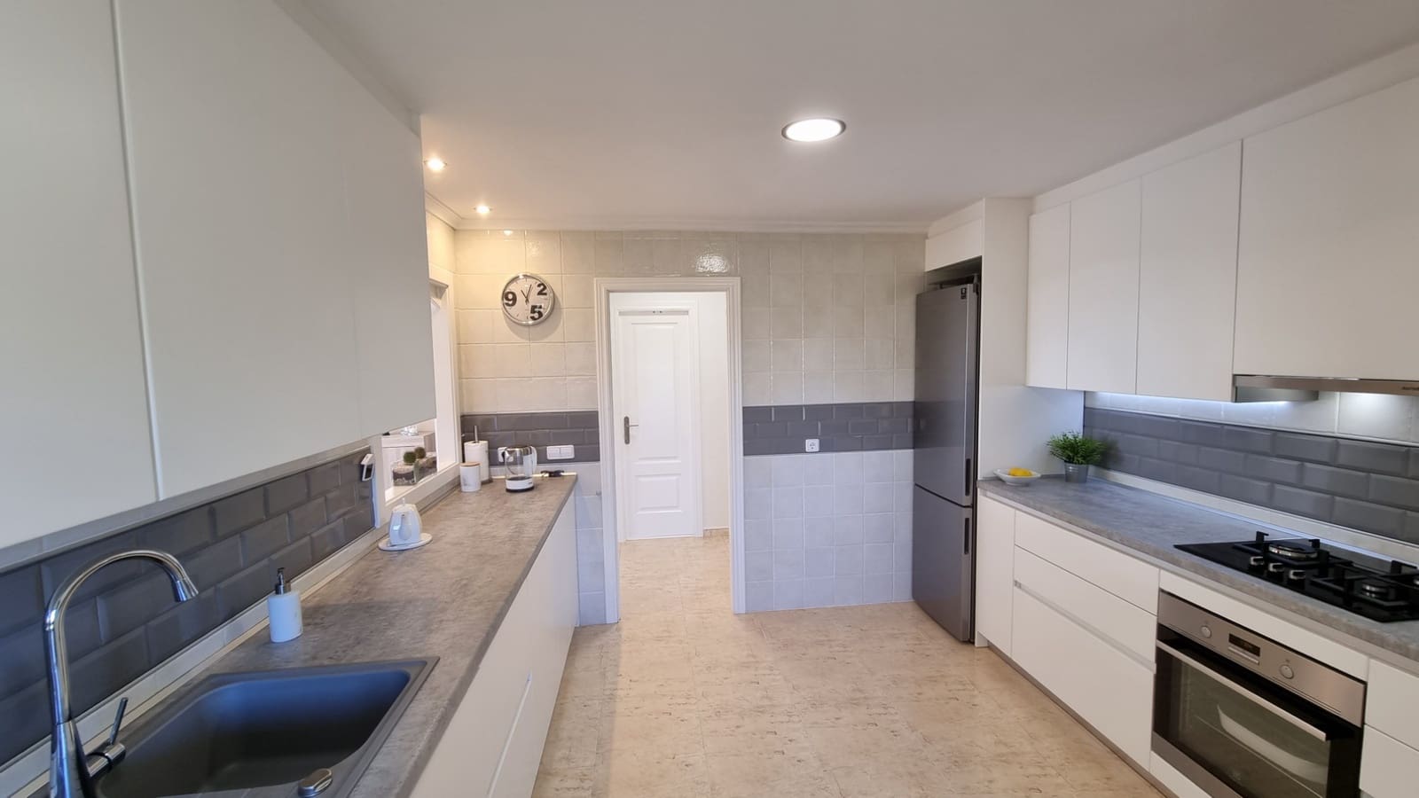 2 slaapkamer Penthouse te koop in Campoamor met zwembad garage - € 395.000 (Ref: 9936846)