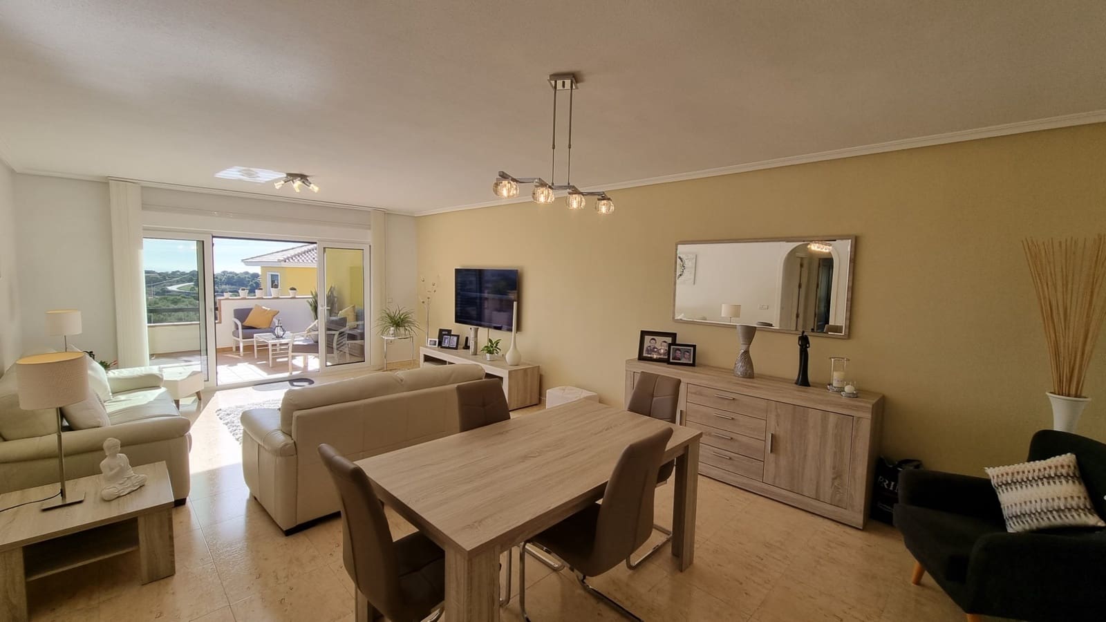 2 slaapkamer Penthouse te koop in Campoamor met zwembad garage - € 395.000 (Ref: 9936846)