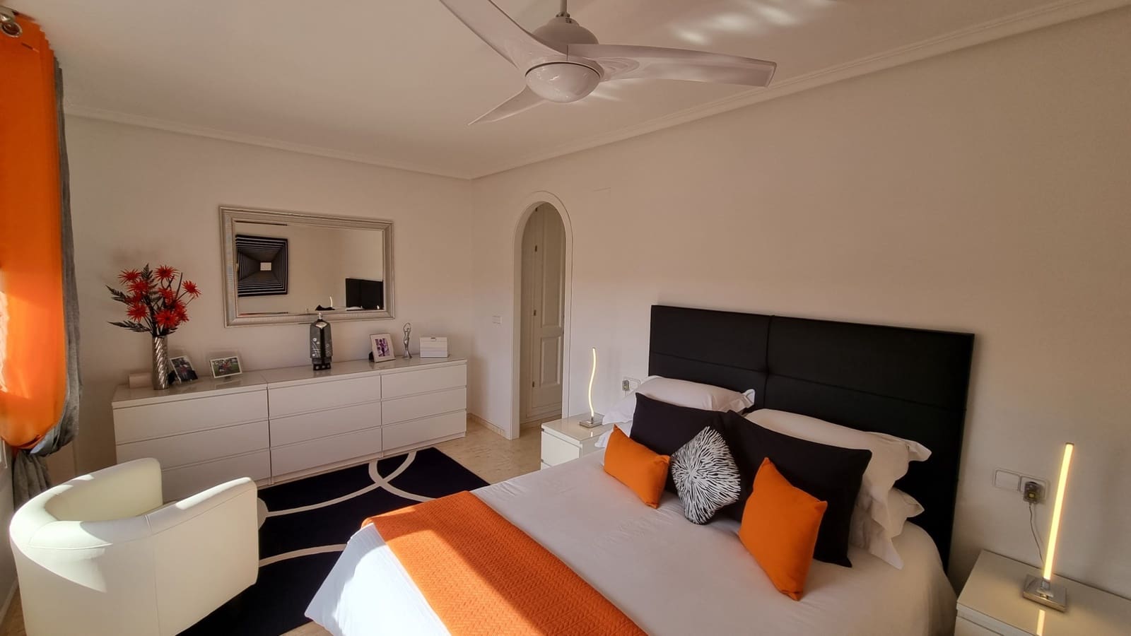 2 slaapkamer Penthouse te koop in Campoamor met zwembad garage - € 395.000 (Ref: 9936846)
