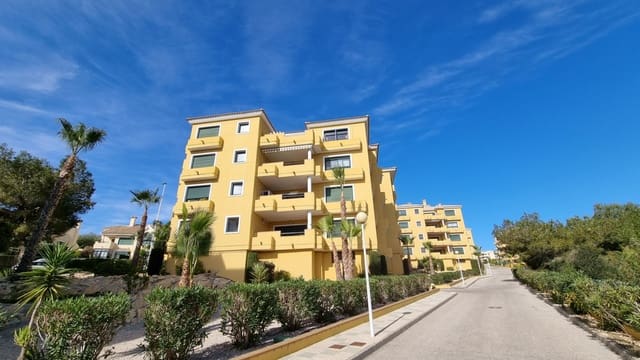 2 makuuhuone Kattohuoneisto myytävänä paikassa Campoamor, Orihuela mukana uima-altaan 
autotalli - 395 000 € (Ref: 9936846)
