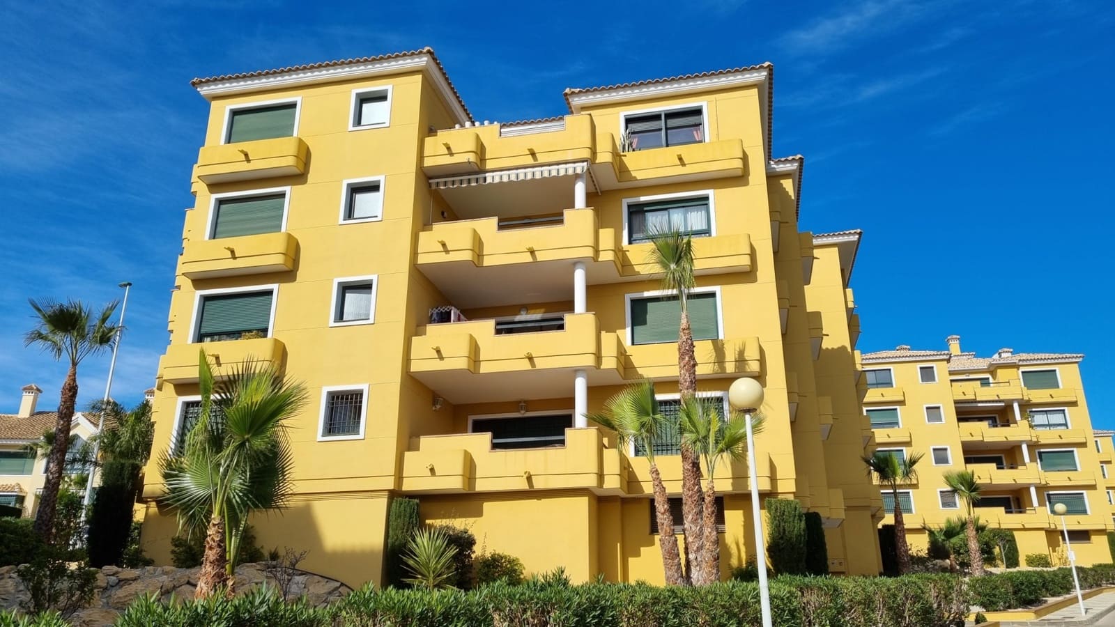 2 slaapkamer Penthouse te koop in Campoamor met zwembad garage - € 395.000 (Ref: 9936846)