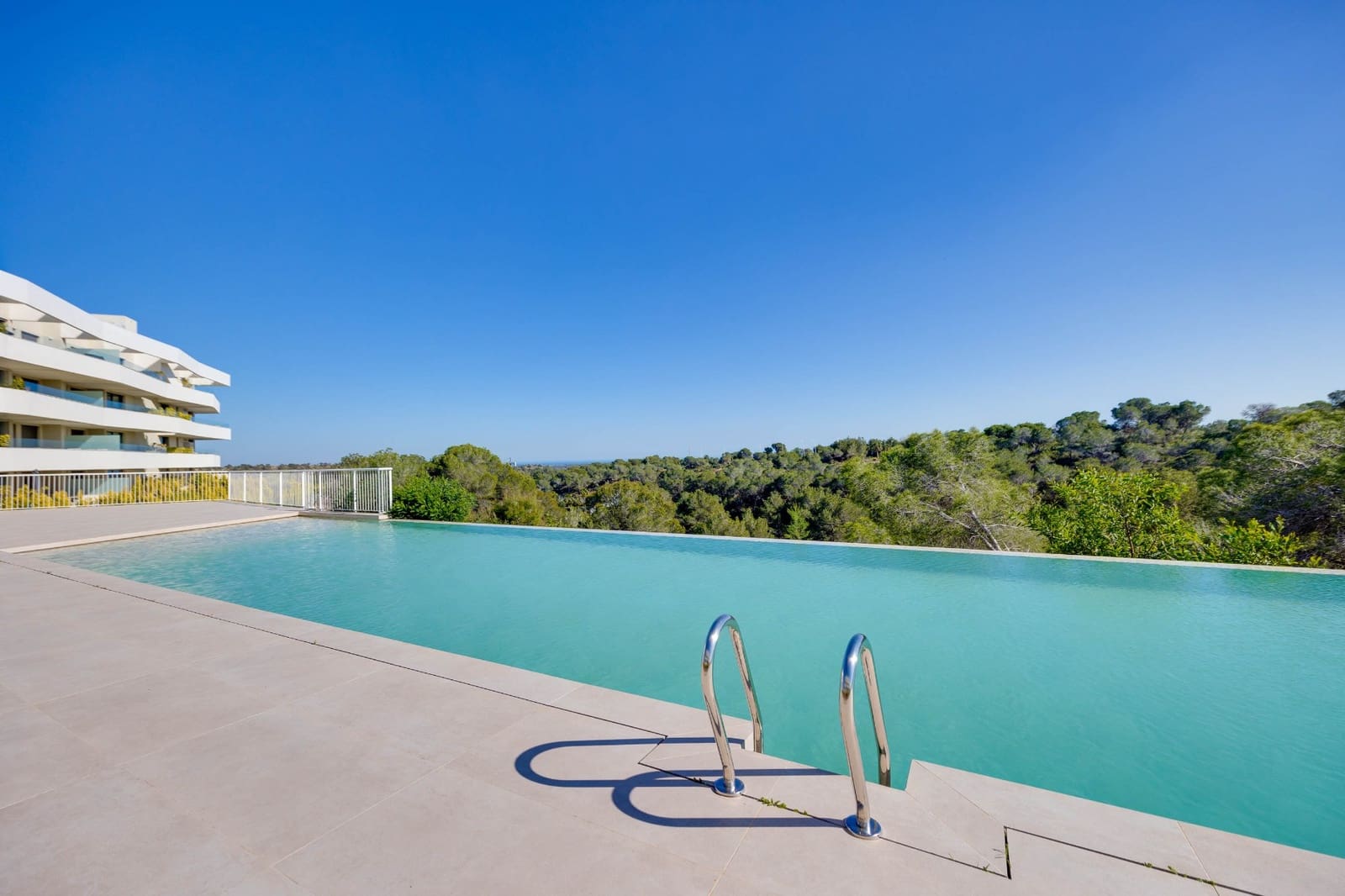 3 soveværelse Lejlighed til salg i Las Colinas Golf med swimmingpool garage - € 1.175.000 (Ref: 9978432)
