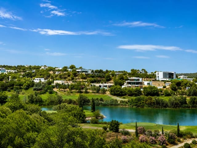 3 soveværelse Lejlighed til salg i Las Colinas Golf, Orihuela med swimmingpool garage - € 1.175.000 (Ref: 9978432)
