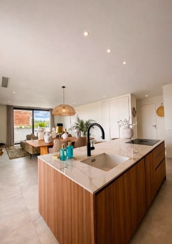 Apartamento de 3 habitaciones en Las Colinas Golf, Orihuela en venta con piscina garaje - 819.000 € (Ref: 9986485)