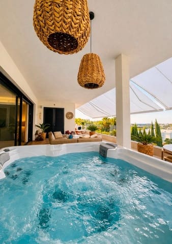 Apartamento de 3 habitaciones en Las Colinas Golf, Orihuela en venta con piscina garaje - 819.000 € (Ref: 9986485)