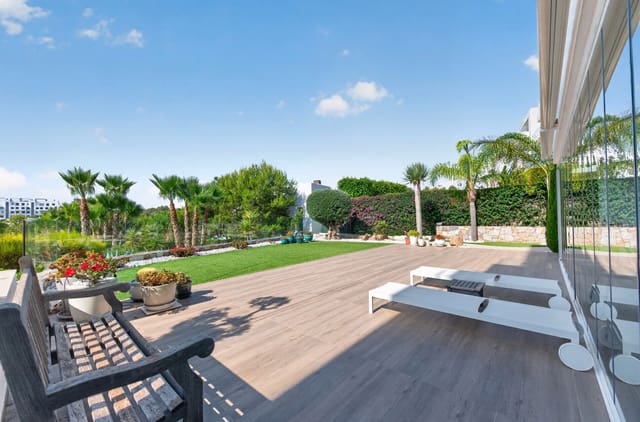 3 soveværelse Lejlighed til salg i Las Colinas Golf, Orihuela med swimmingpool - € 570.000 (Ref: 9990314)