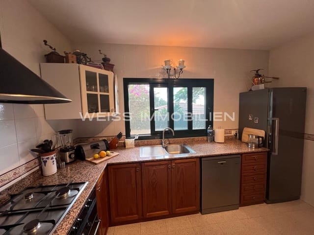 3 Zimmer Haus zu verkaufen in El Sauzal mit Pool Garage - 695.000 € (Ref: 10077058)