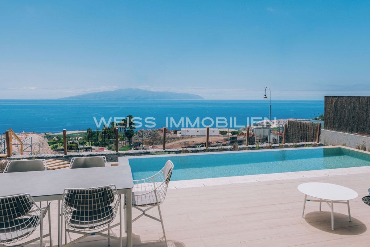 3 soveværelse Villa til salg i Guia de Isora med swimmingpool garage - € 2.100.000 (Ref: 6049770)