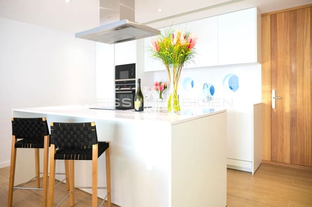 Chalet de 3 habitaciones en Guía de Isora en venta con piscina garaje - 2.100.000 € (Ref: 6049770)