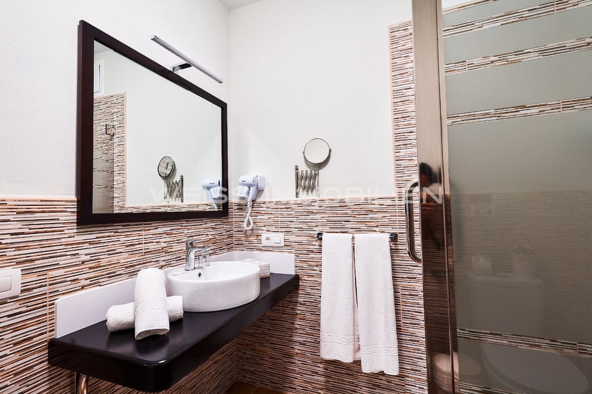 12 soveværelse Byhus til salg i Icod de los Vinos - € 1.100.000 (Ref: 6433684)