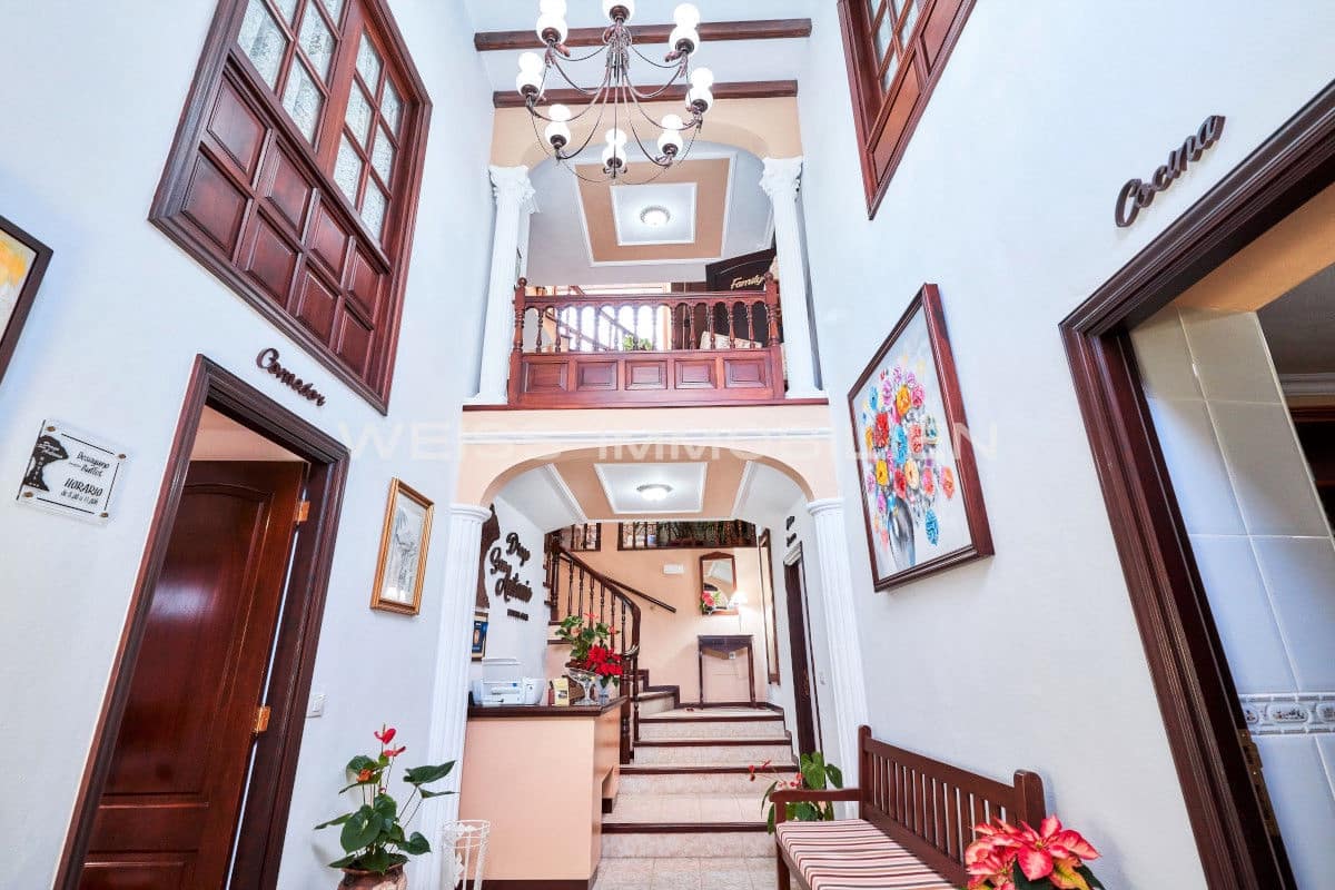 12 soveværelse Byhus til salg i Icod de los Vinos - € 1.100.000 (Ref: 6433684)